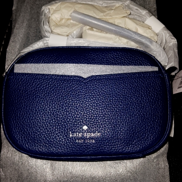 Kate Spade (New) cross body camera bag - Picture 1 of 5